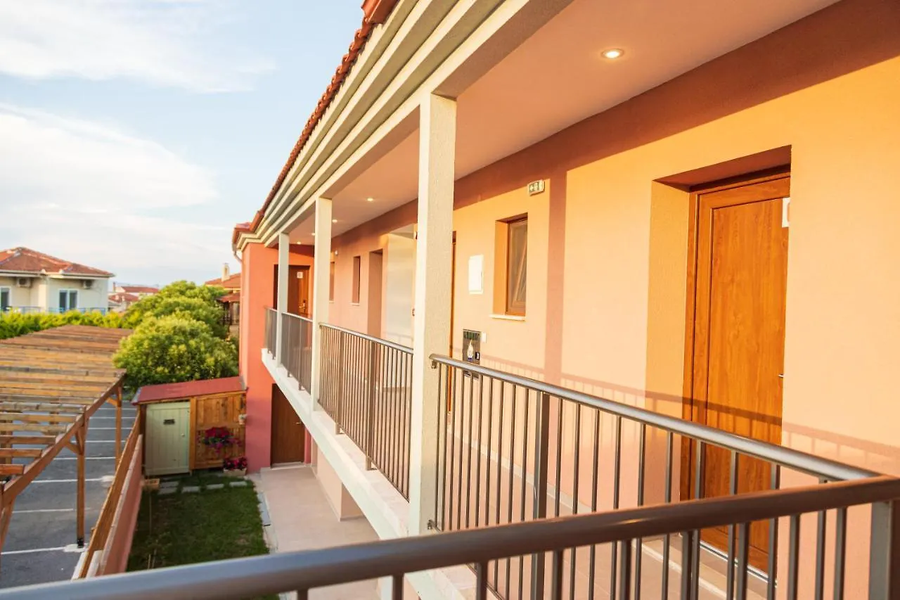 Samari Afitos Hotel 0*, Afytos Greece